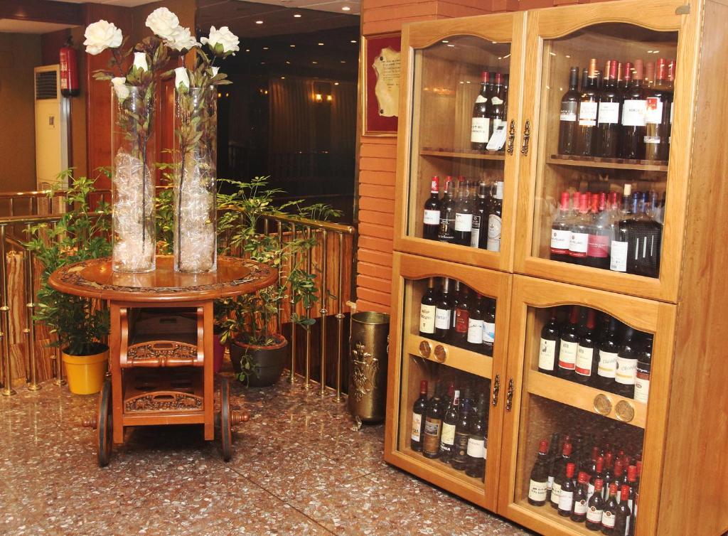 图德拉 拉帕里利亚旅馆酒店 外观 照片