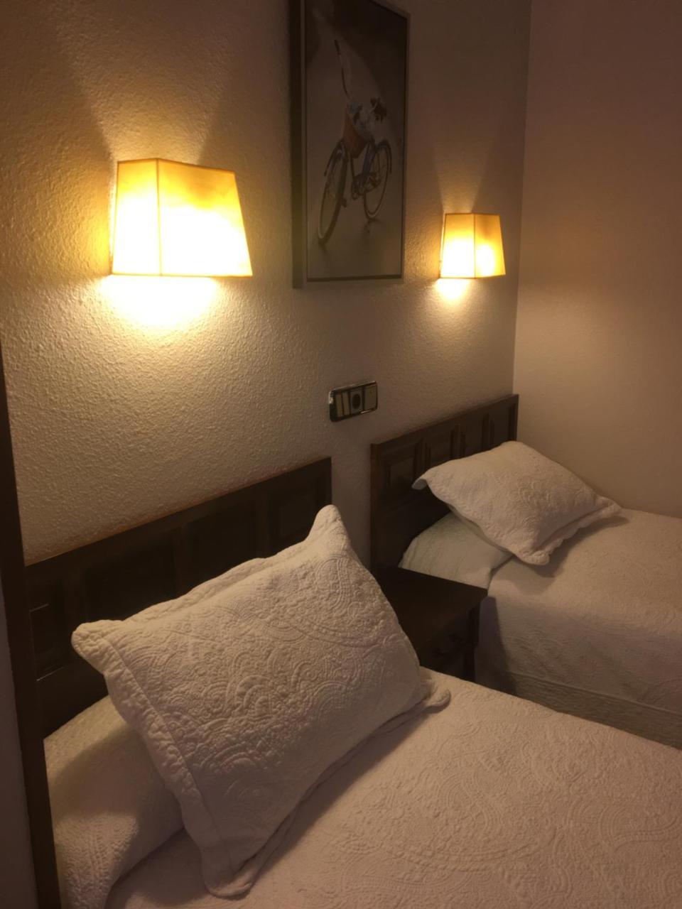 图德拉 拉帕里利亚旅馆酒店 外观 照片